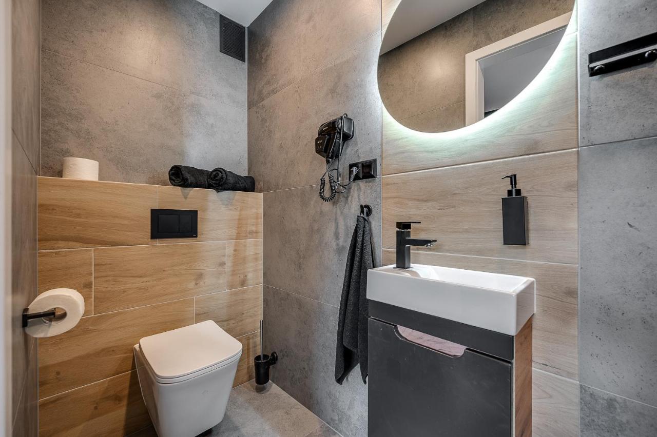 Loft House Apartment Studio Z Ogrodkiem 3 Rybnik  Ngoại thất bức ảnh